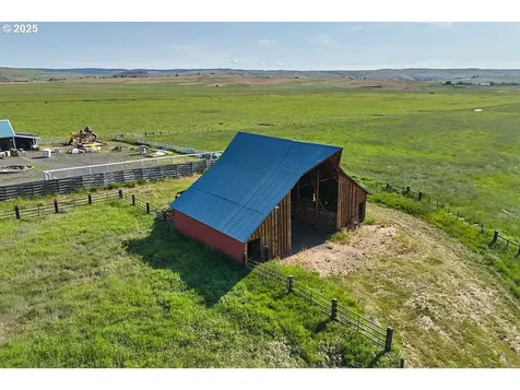 70351 Sherrod Road Wallowa OR 97885