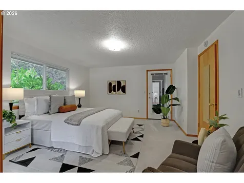 11241 SW Summer Lake Drive Portland OR 97223