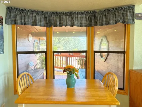 19921 Whaleshead Road Brookings OR 97415