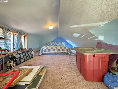 19921 Whaleshead Road Brookings OR 97415