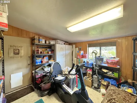 19921 Whaleshead Road Brookings OR 97415