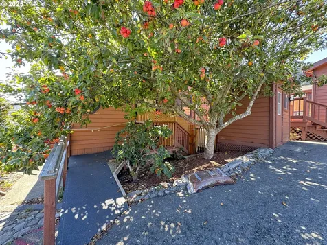 19921 Whaleshead Road Brookings OR 97415