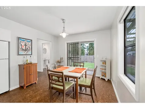 5525 N Hudson Street Portland OR 97203