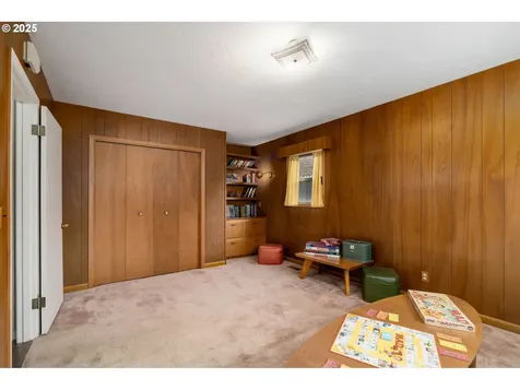 5525 N Hudson Street Portland OR 97203