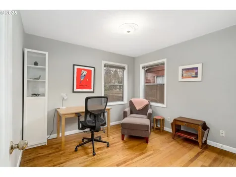 5525 N Hudson Street Portland OR 97203