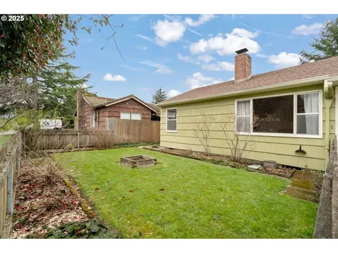 5525 N Hudson Street Portland OR 97203