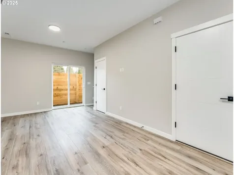 14376 SE Knight Street Portland OR 97236