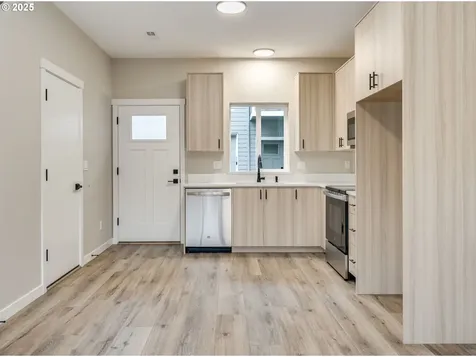 14376 SE Knight Street Portland OR 97236