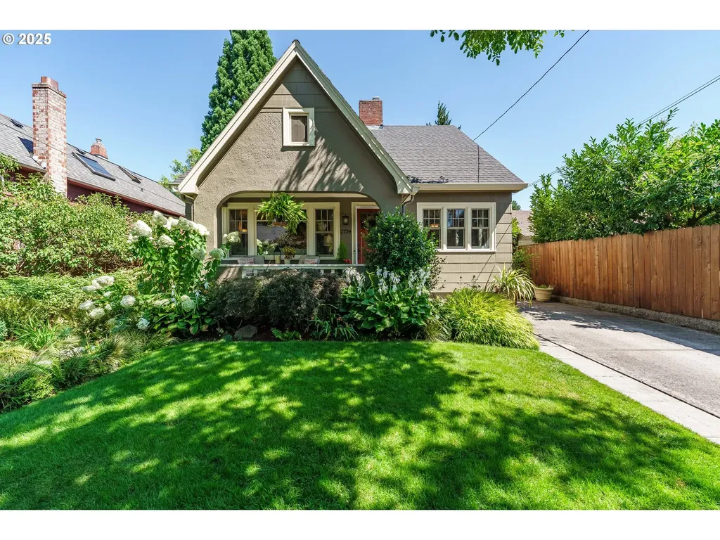 2724 NE 29th Avenue Portland OR 97212
