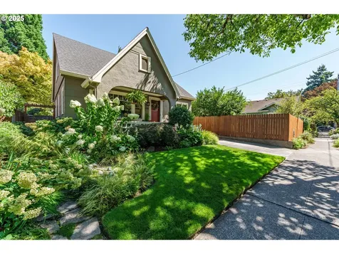 2724 NE 29th Avenue Portland OR 97212