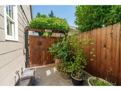 2724 NE 29th Avenue Portland OR 97212