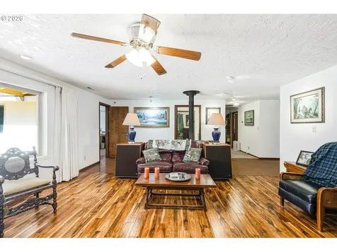 36753 NE 212th Avenue Yacolt WA 98675