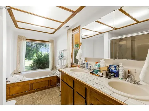 36753 NE 212th Avenue Yacolt WA 98675