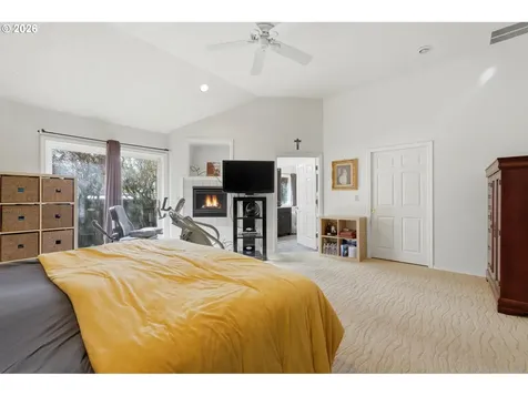 14234 NW Lakeshore Court Portland OR 97229