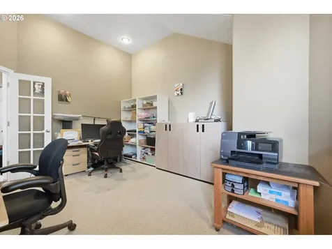 14234 NW Lakeshore Court Portland OR 97229