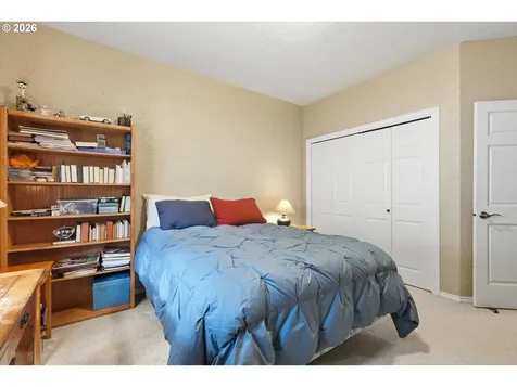 14234 NW Lakeshore Court Portland OR 97229