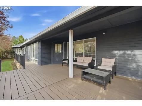 14234 NW Lakeshore Court Portland OR 97229