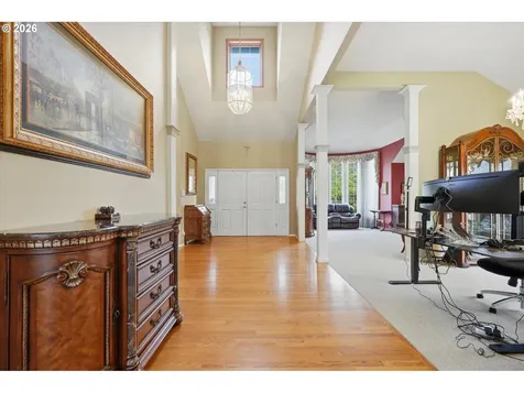 14234 NW Lakeshore Court Portland OR 97229