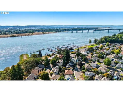 3708 SE 139th Avenue Vancouver WA 98683