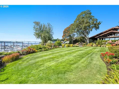3708 SE 139th Avenue Vancouver WA 98683
