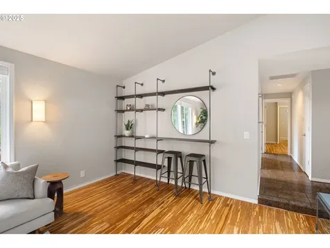 2550 W 23rd Avenue Eugene OR 97405