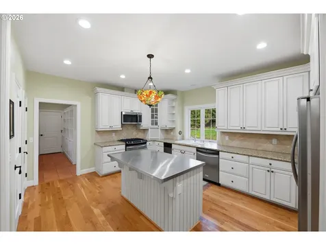 1027 Seabird Drive SW Bandon OR 97411