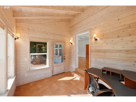 1027 Seabird Drive SW Bandon OR 97411