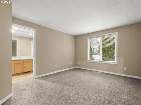16903 SE 30th Circle Vancouver WA 98683