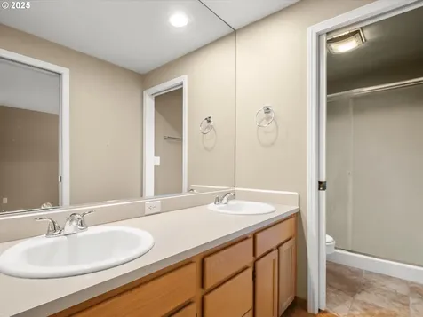 16903 SE 30th Circle Vancouver WA 98683