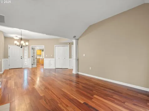 16903 SE 30th Circle Vancouver WA 98683