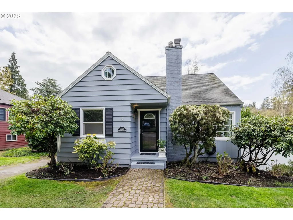 3028 SW Flower Terrace Portland OR 97239