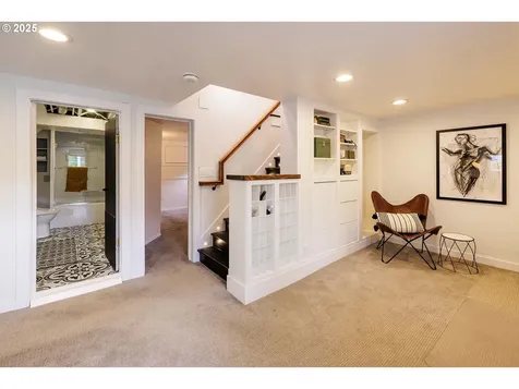 3028 SW Flower Terrace Portland OR 97239