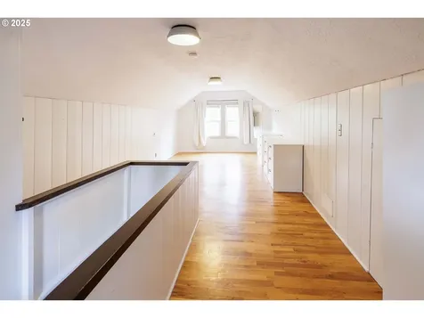 3028 SW Flower Terrace Portland OR 97239