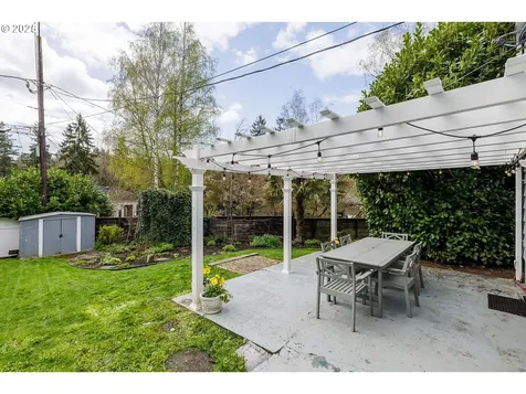 3028 SW Flower Terrace Portland OR 97239