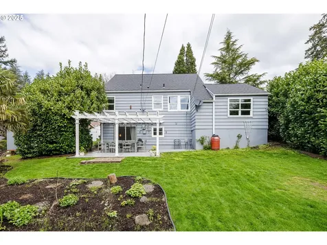 3028 SW Flower Terrace Portland OR 97239