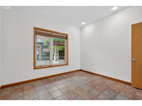 400 W 8th Street Vancouver WA 98660