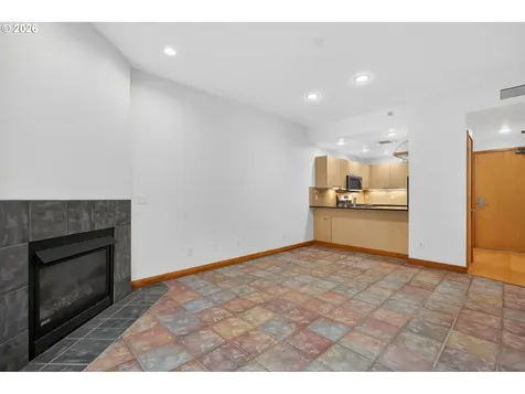400 W 8th Street Vancouver WA 98660