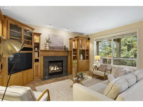11930 SE Mount Scott Boulevard Happy Valley OR 97086