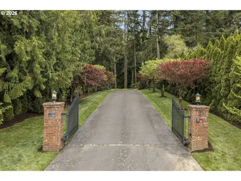 11930 SE Mount Scott Boulevard Happy Valley OR 97086
