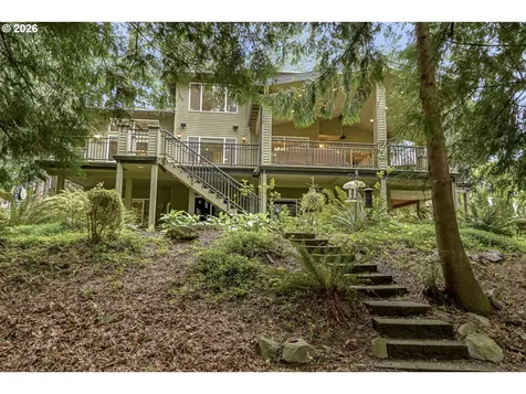 11930 SE Mount Scott Boulevard Happy Valley OR 97086
