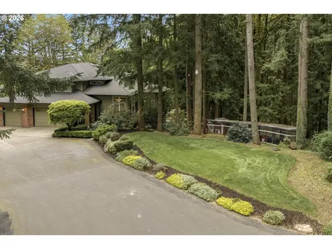 11930 SE Mount Scott Boulevard Happy Valley OR 97086