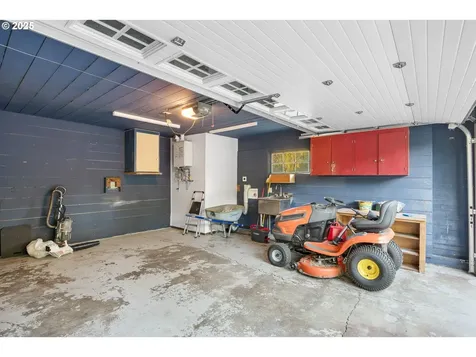 1254 SE Reservoir Avenue Roseburg OR 97470