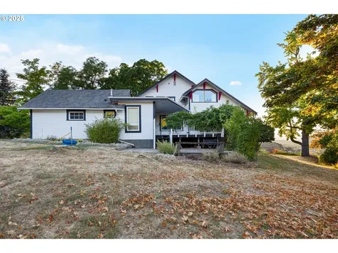 1254 SE Reservoir Avenue Roseburg OR 97470