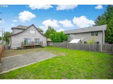 7927 N Fessenden Street Portland OR 97203