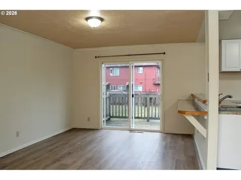 7927 N Fessenden Street Portland OR 97203