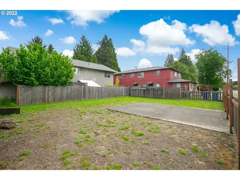7927 N Fessenden Street Portland OR 97203
