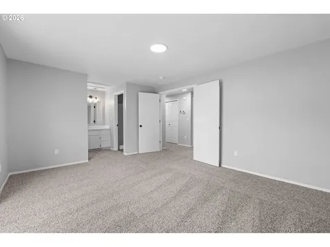15805 NE 48th Circle Vancouver WA 98682