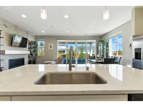 540 N Avery Drive Ridgefield WA 98642