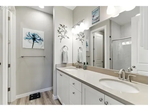 540 N Avery Drive Ridgefield WA 98642