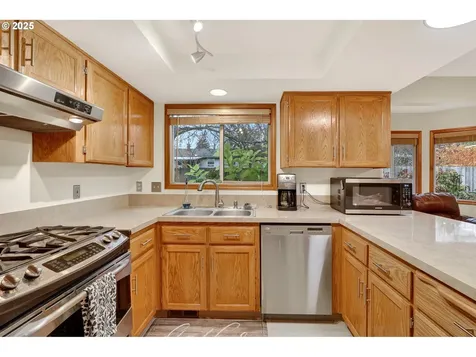 67 NW Orchard Place Gresham OR 97030